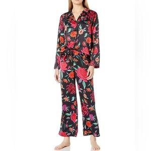 Natori 2pc Duchess pants and button down shirt Pajama Set‎ size large new!!!